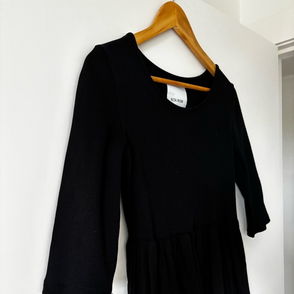Rita Row Wyatt Dress - Black - ¾ sleeves, knit upper body - Picture 5 of 16